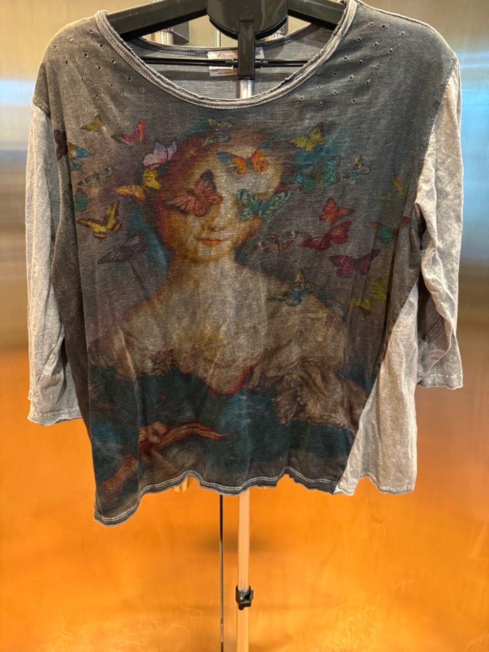 Women's Grey Long Sleeve Graphic Tee with Butterfly Art